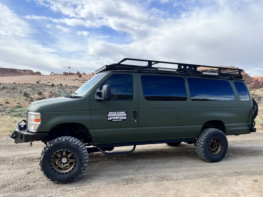 Arches National Park: Sunset Pavement Van Tour - Who this tour is best for