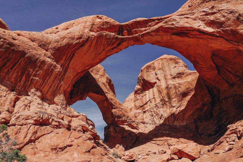 Arches National Park: Sunset Pavement Van Tour - Should you book this Arches Sunset Pavement Van Tour?