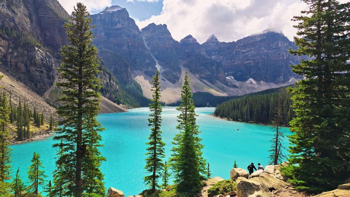Banff/Canmore Moraine Lake & Lake Louise-Hike/Canoe/Sightsee - Lake Louise: longer time means real options, not just one shoreline loop
