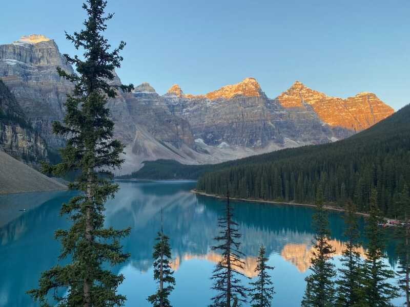Banff/Canmore: Sunrise at Moraine Lake w/ Lake Louise Option - Who this tour is best for