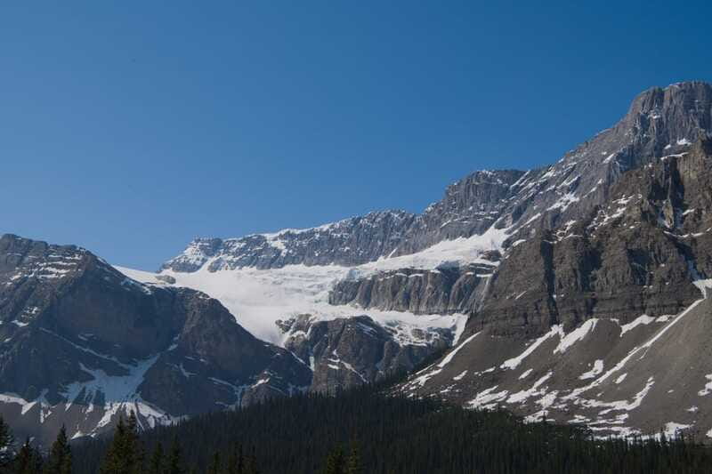 Banff : Day Tour : Lake Louise, Moraine Lake and Peyto Lake - Crowfoot Glacier, Herbert Lake, and Bow Lake: The Best Extra Stops