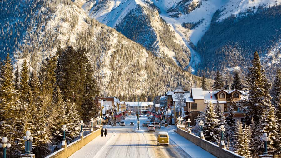 Banff: Gondola Ticket and Johnston Canyon Hiking Tour - Should you book it