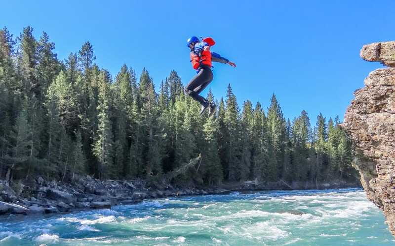 Banff: Horseshoe Canyon Whitewater Rafting Tour - The 210-minute flow: check-in, safety briefing, paddling, and the return