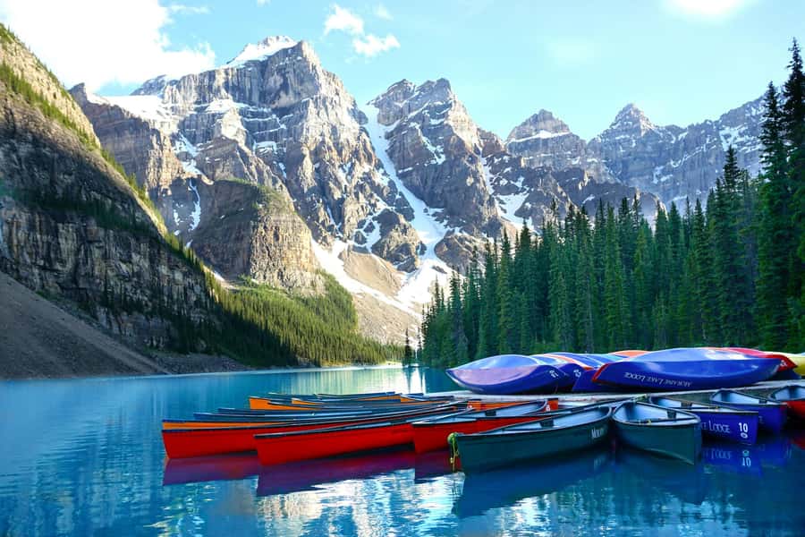 Banff: Lake Louise, Moraine Lake, Gondola, Cave & Basin Tour - Gondola vs Upper Hot Springs to start the day
