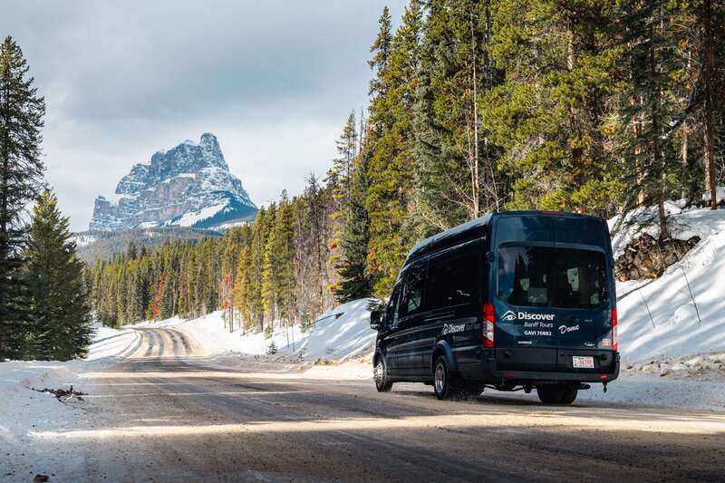 Banff: Morning or Afternoon Johnston Canyon Icewalk - Afternoon vs morning: how to choose your start time