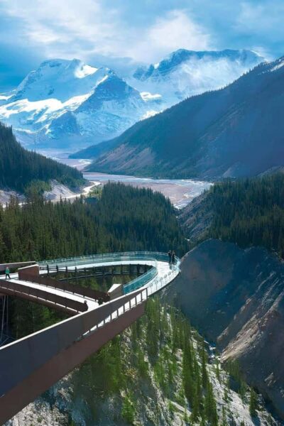 Calgary Banff: Columbia Icefield, Skywalk and Lakes Day Tour - Castle Mountain, Then Straight Into Lake Country