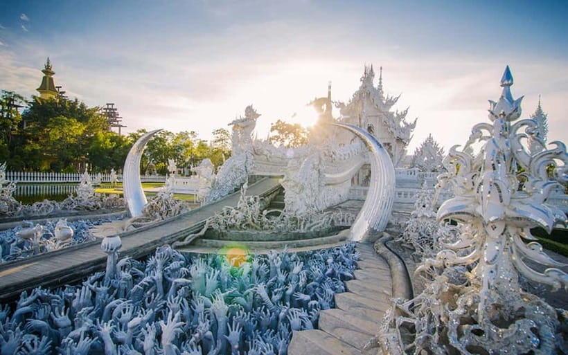 Chiang Mai: Chiang Rai Temples, Golden Triangle & Boat Tour - Key moments that make this tour worth your day