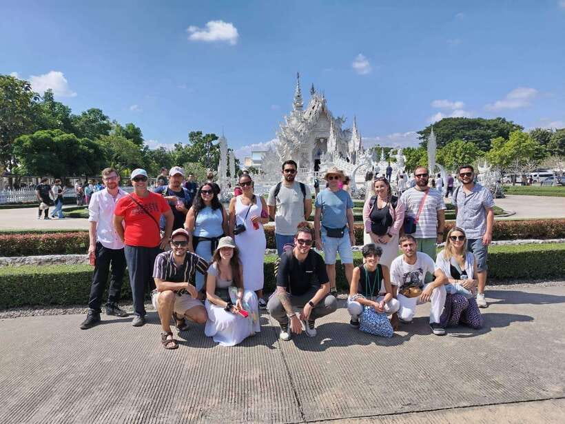 Chiang Mai: Chiang Rai Temples, Karen Tribe and Hot Springs - Wat Rong Suea Ten (Blue Temple): calm light with dragons at the gate