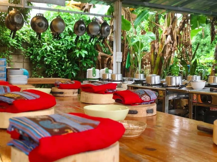 Chiang Mai: Cooking Class, Market and Thai Herbs Garden Tour - Price and value: why $28 can work well in Chiang Mai