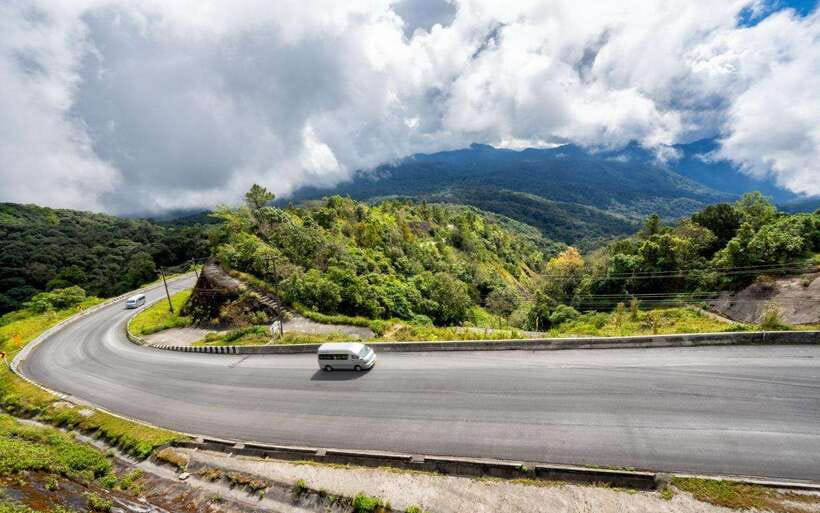 Chiang Mai: Doi Inthanon National Park Sightseeing Only - Lunch: set menu Thai food, and what to manage