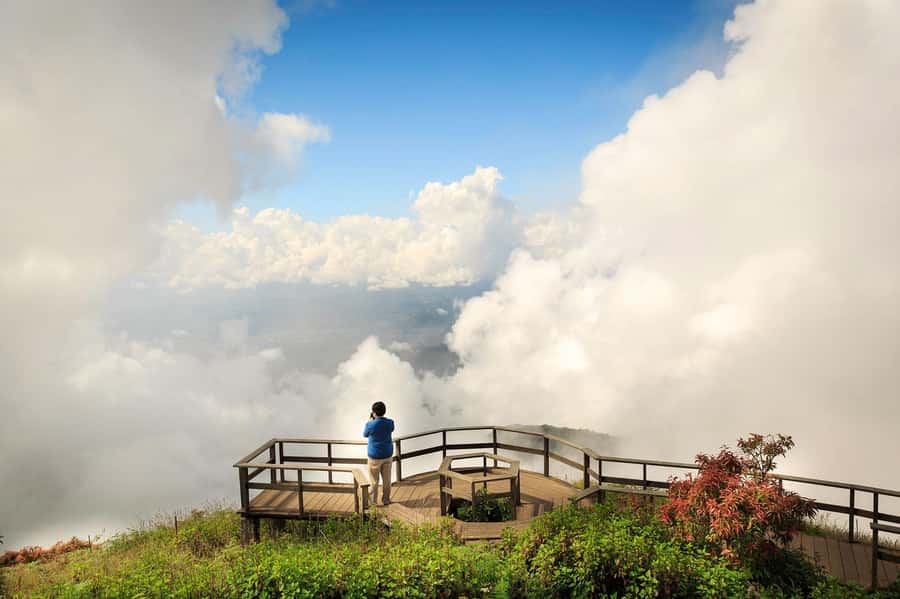 Chiang Mai: Doi Inthanon National Park, Waterfall & Lunch - Karen Village lunch: a culture stop you can actually experience