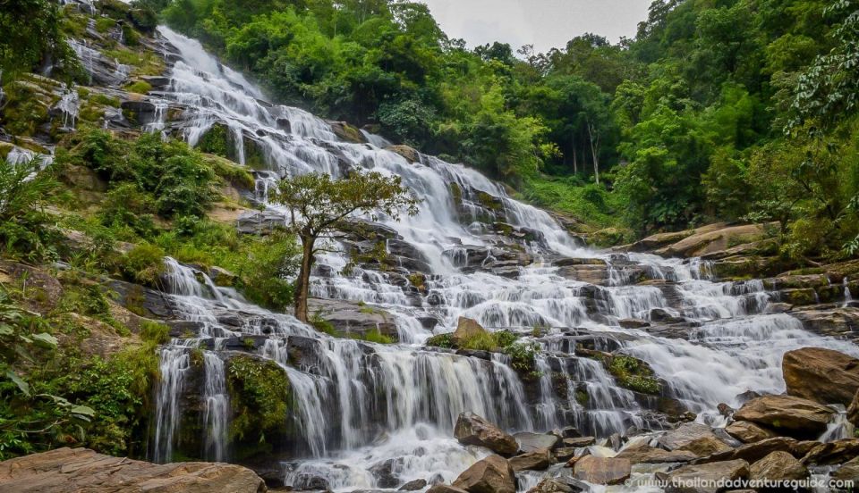 Chiang Mai: Doi Inthanon, Waterfalls, & Tribal Villages Tour - The King and Queen pagodas: tickets, dress code, and photo spots