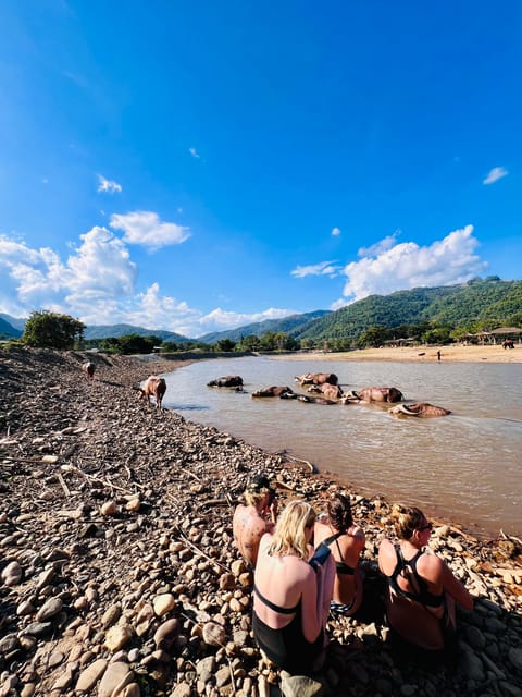 Chiang Mai Half-Day Adventure: Tubing & Elephant Feeding - Food, showers, and the practical comfort details that matter