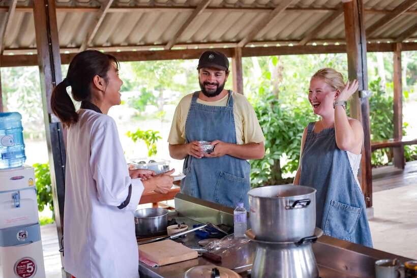 Chiang Mai: HALF-DAY COOKING COURSE at a Thai Cooking Farm - What you’ll cook at your station: tom yum, pad thai, curries, and more