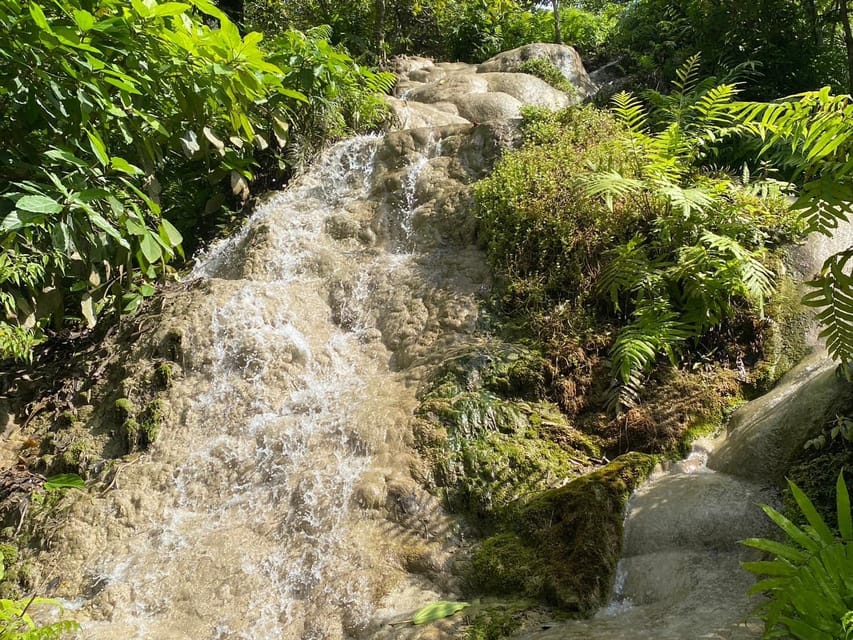 Chiang Mai Half Day Tour: Sticky Waterfall & Hotel Transfer - Arriving at Bua Tong: you’re dropped near the entrance and set free