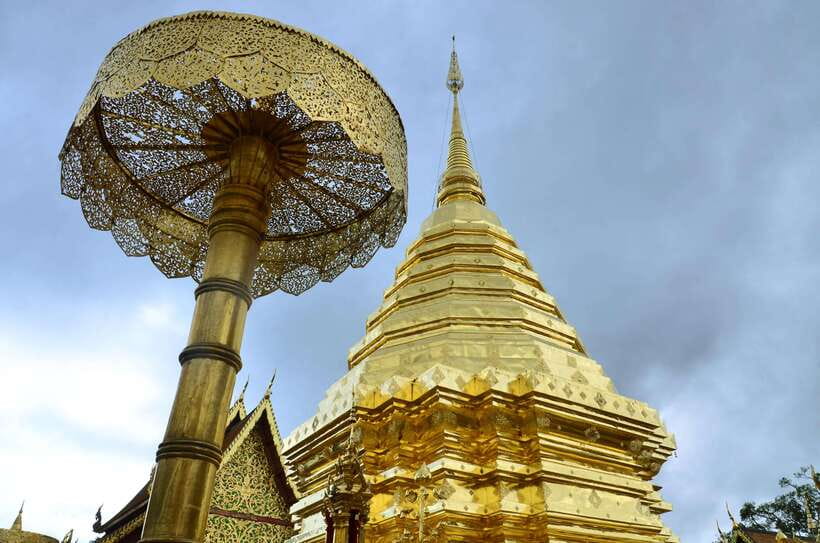 Chiang Mai: Hike on Monk’s Trail and Doi Suthep Private Tour - Wat Phra That Doi Suthep and the Golden Stupa: the views do the talking