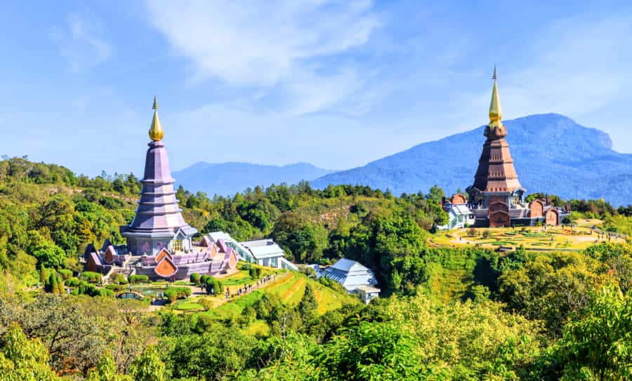 Chiang Mai: Inthanon, Ethical Elephant Sanctuary & Waterfall - Ethical elephant observation in Mae Wang: Karen culture and the feeding walk