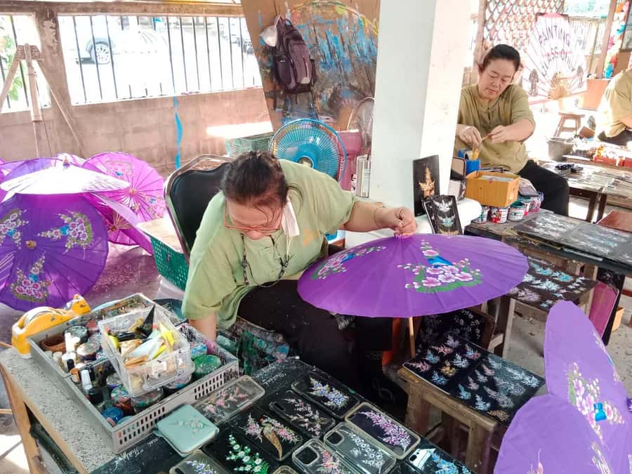 Chiang Mai: Mae Kampong Village, Hot Springs & Bor Sang Tour - Mae Kampong Village: A Chiang Mai Day That Feels Way Off the Main Route