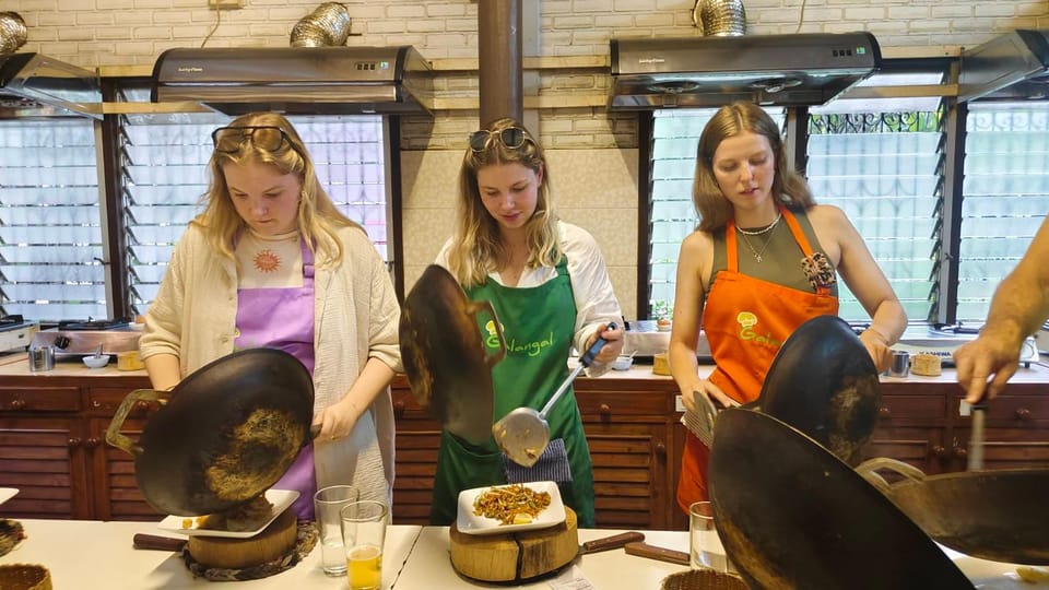 Chiang Mai: Morning Cooking Class with Market Visit - Market walk: learning Thai flavor from what you can actually find