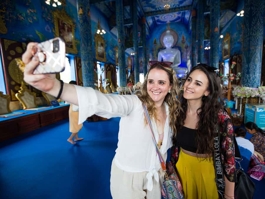 Chiang Rai White Temple and Blue Temple Day Tour - Guides, Small Groups, and the Stuff That Makes It Feel Easy