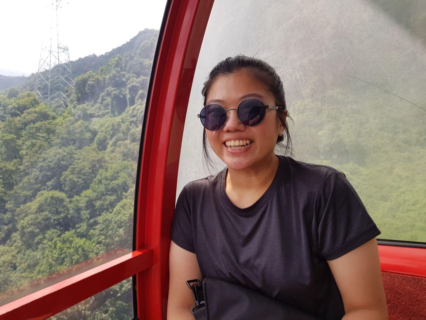 Kathmandu: Chandragiri Cable Car and Monkey Temple Tour - Everest View Tower and the included momos