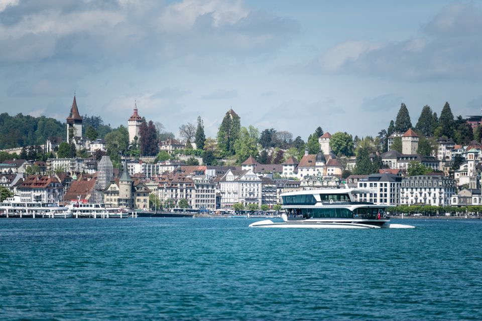 Lucerne: Round-Trip Catamaran Cruise on Lake Lucerne - The Value Question: Paying for One Hour of Water Time