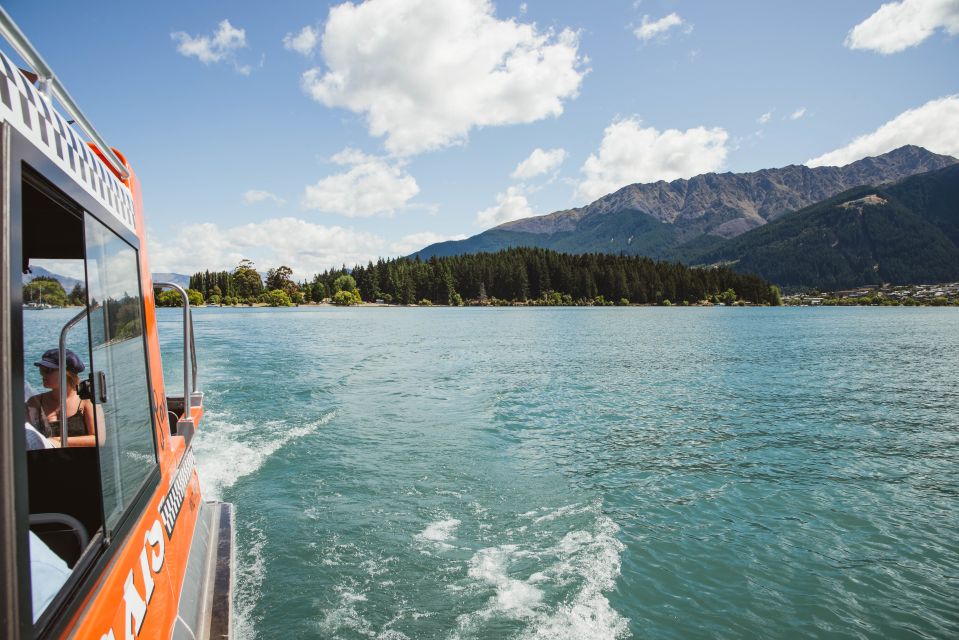 Queenstown: Scenic Highlights, Tour with Wine & Lake Cruise - Gibbston wine region: cellar-door tasting with shared cheeseboards
